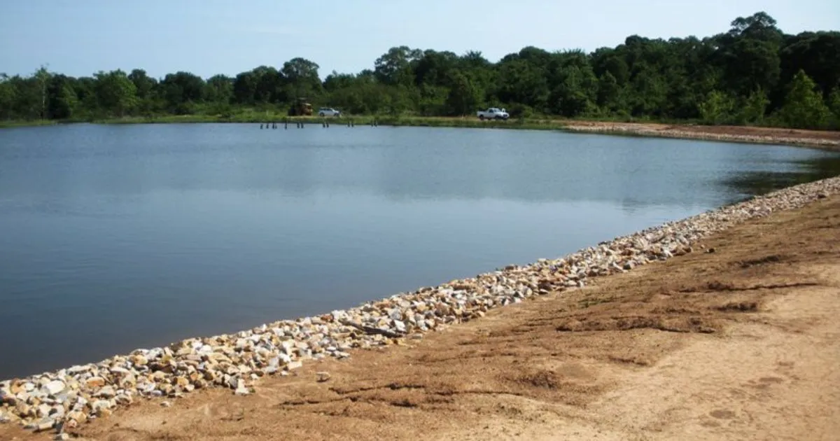Dam rehabilitation Dallas services extend dam life through assessments, concrete upgrades, and safety improvements for aging infrastructure.